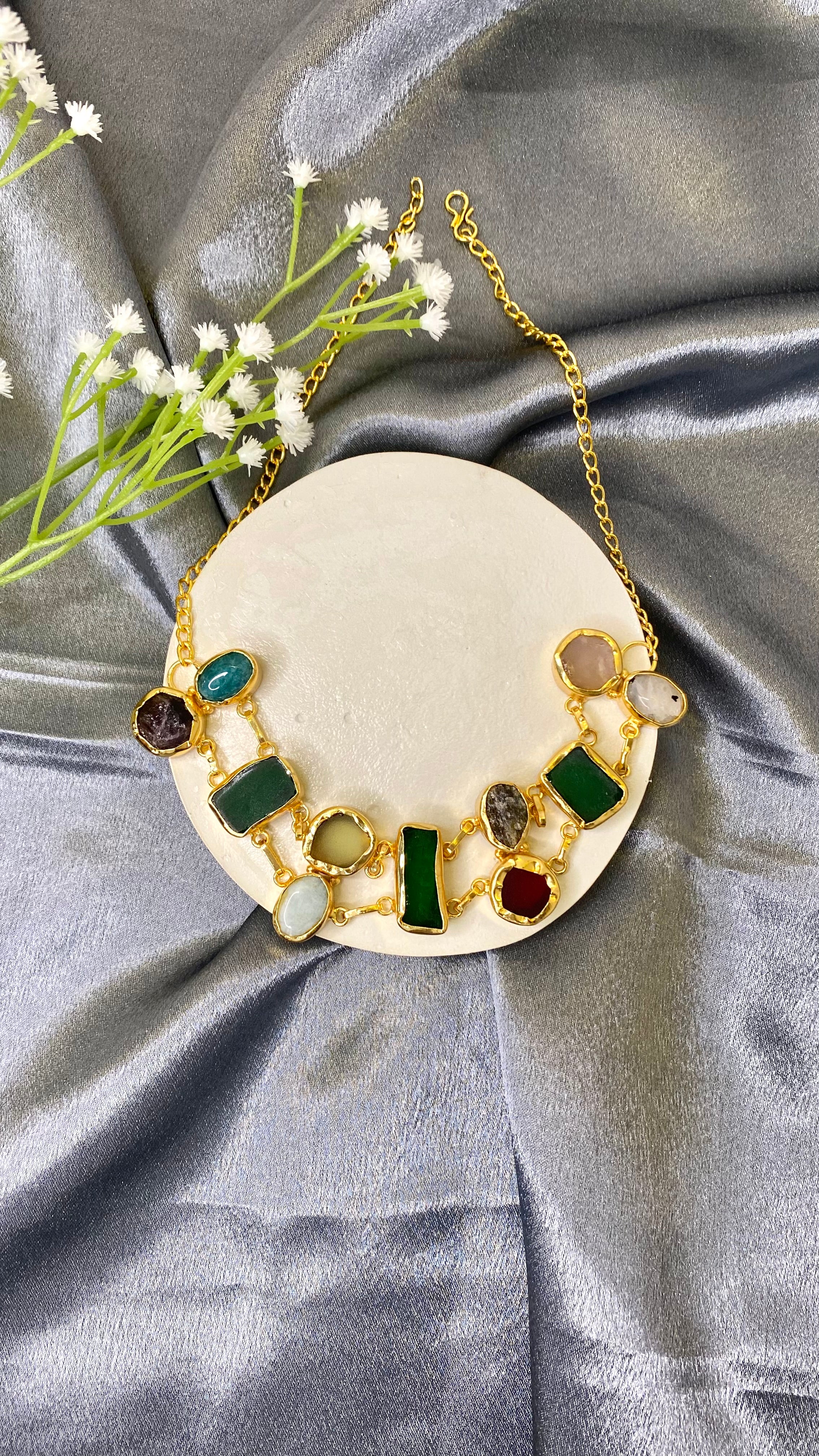 Satrangi choker - Multicolored