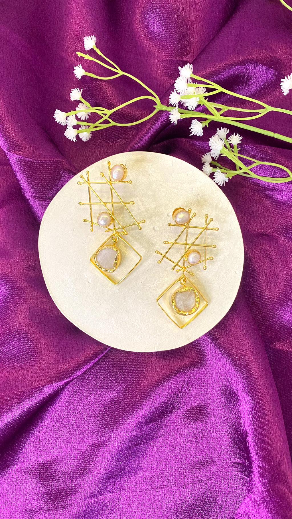 Radiant whisper earrings